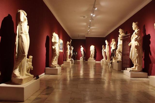 Antalya Müzesi nerede