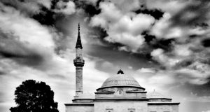 Edirne Muradiye Cami: Osmanlı’nın İlk Döneminden İzler Edirne Muradiye Cami