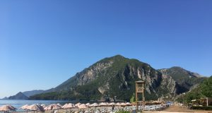 Çıralı Gezilecek Yerler: Plajlardan Yanartaş’a Saklı Cennet Rehberi Çıralı gezi rehberi