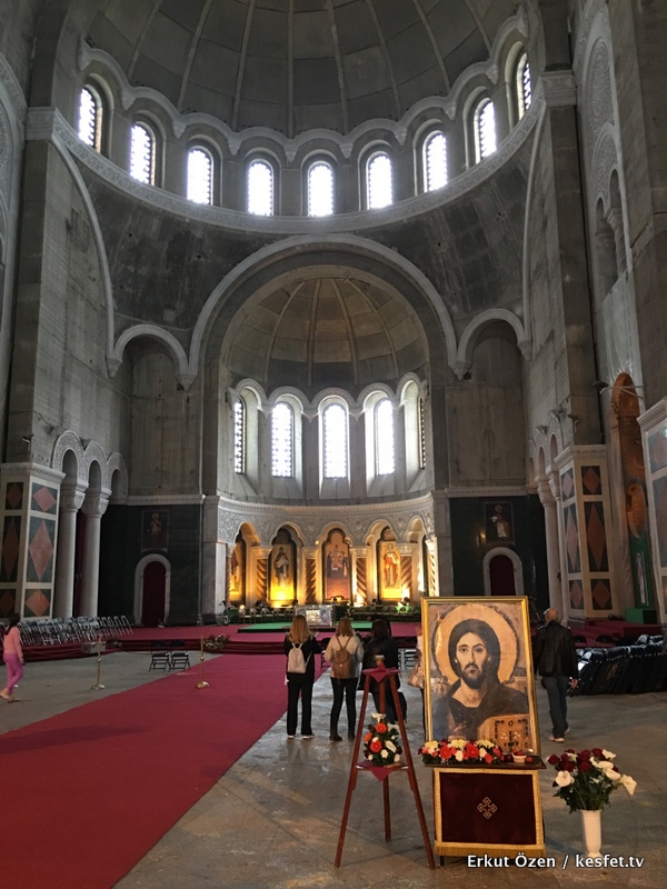 Belgrad Aziz Sava Katedrali