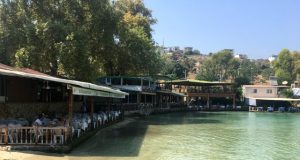 Üçgüzeller Mozaiği ve Narlıkuyu: Akdeniz’in Saklı Cenneti Gezi Rehberi Narlıkuyu