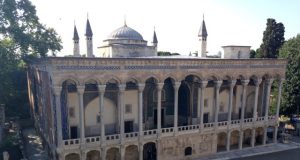 Çinili Köşk Gezi Rehberi: Fatih Sultan Mehmet’in İlk Göz Ağrısı Çinili Köşk topkapı Sarayı