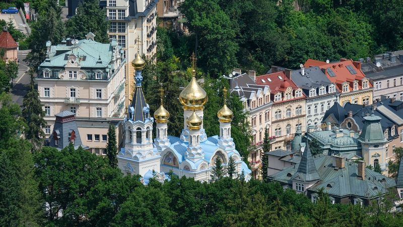 Karlovy Vary gezilecek yerler