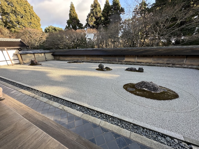 Kyoto Ryoan-ji Tapınağı görünümü